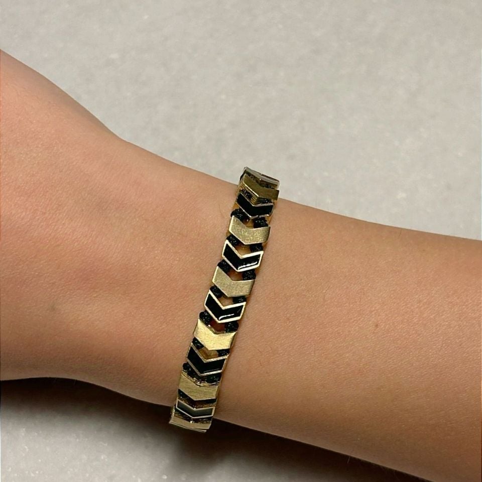 Siyah Arrow Bileklik