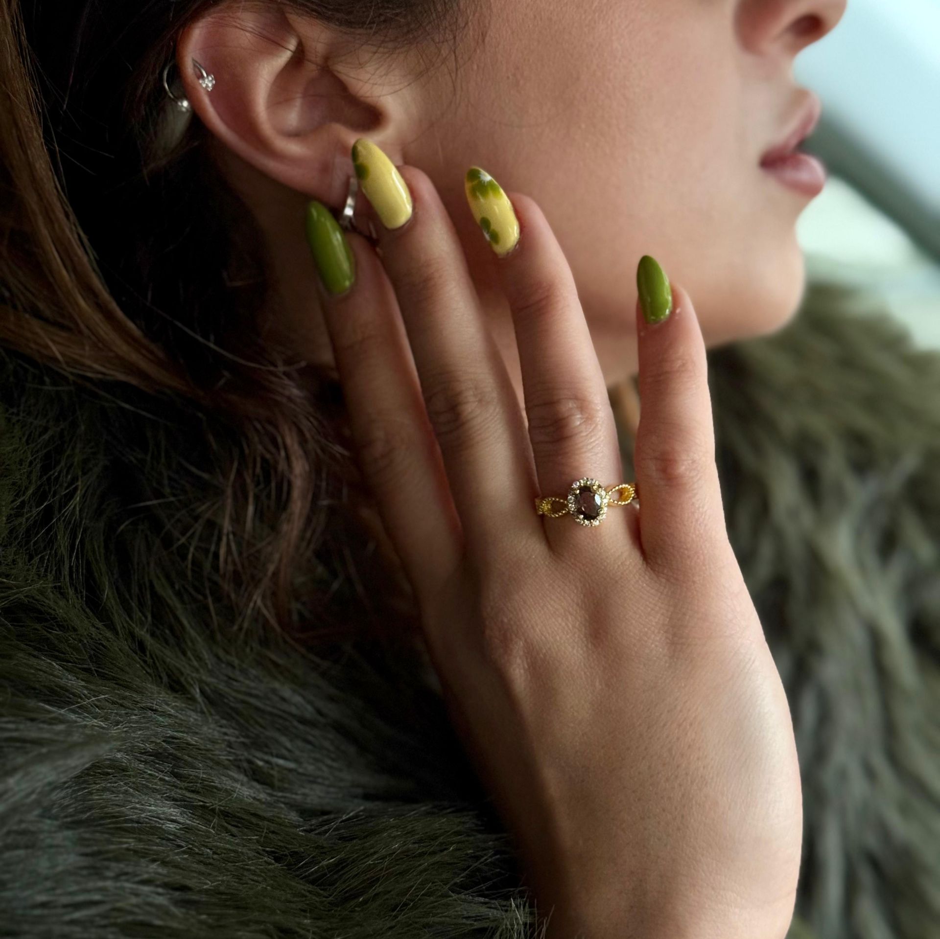 SMOKY QUARTZ DETAIL GOLD PLATED SILVER RING