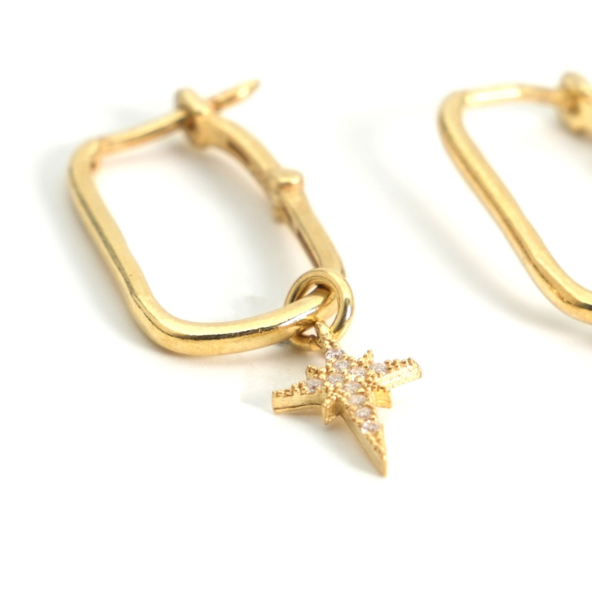 Kutup Yıldızı Küpe