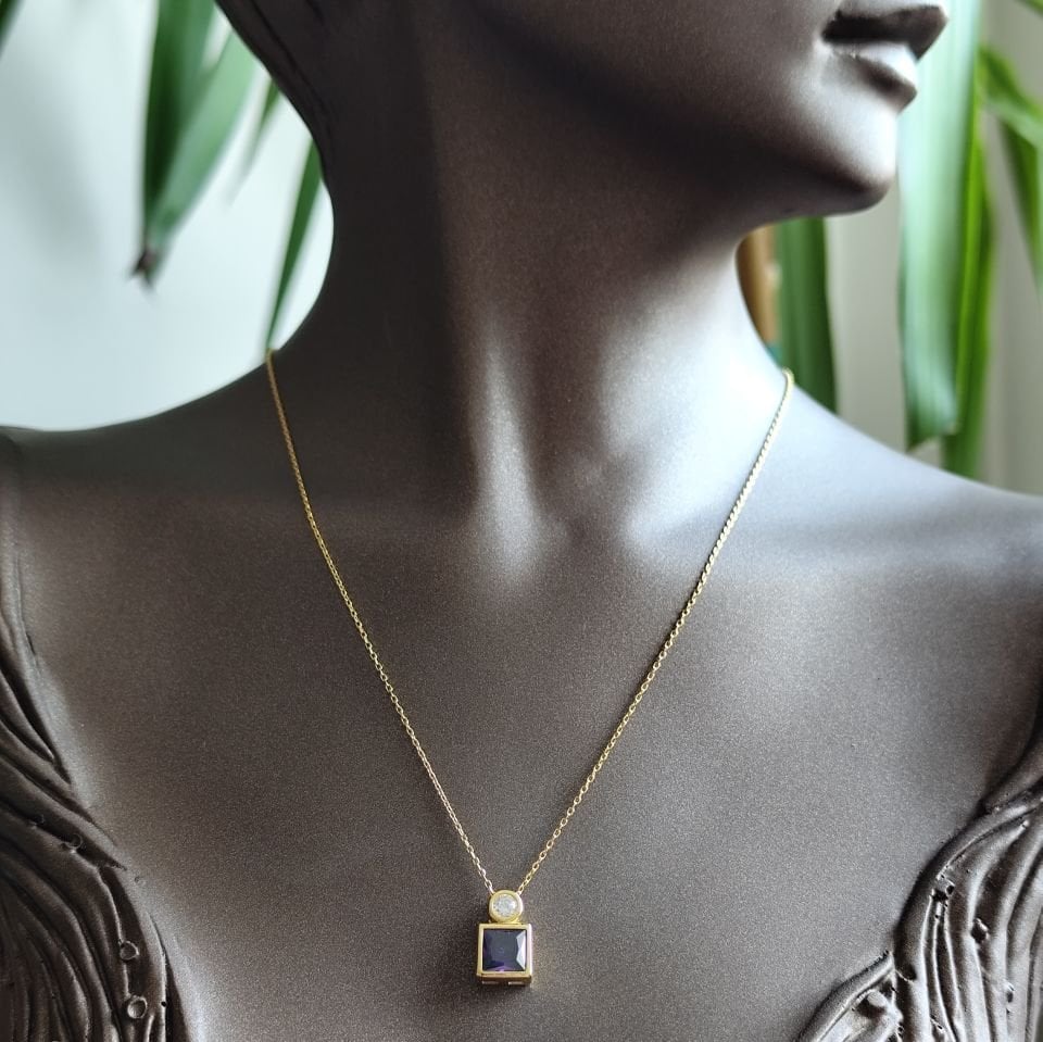 Mor Zirkon Taş Altın Kaplama Gümüş Kolye