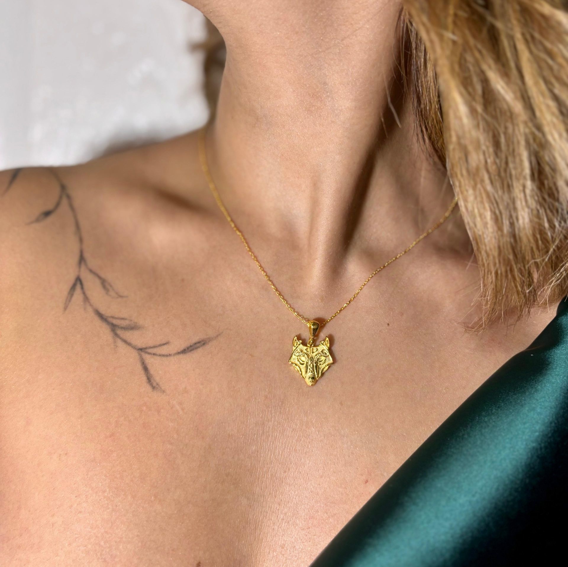 Viking Gümüş Kurt Kolye