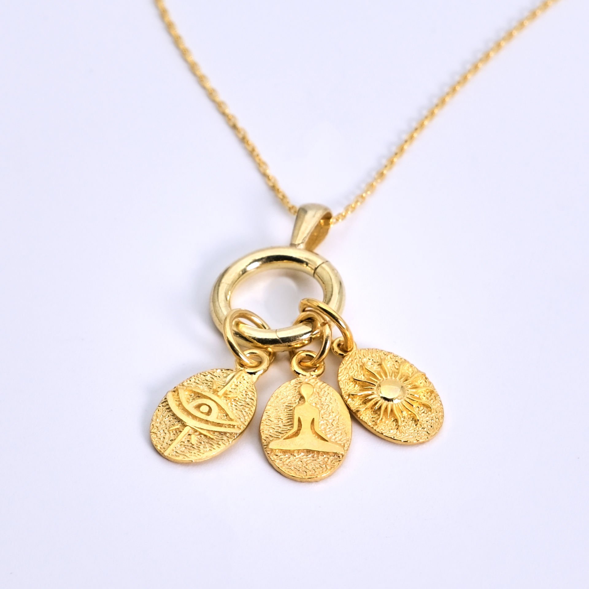 Gold Göz- Güneş- Çakra Figürlü Plaka Kolye