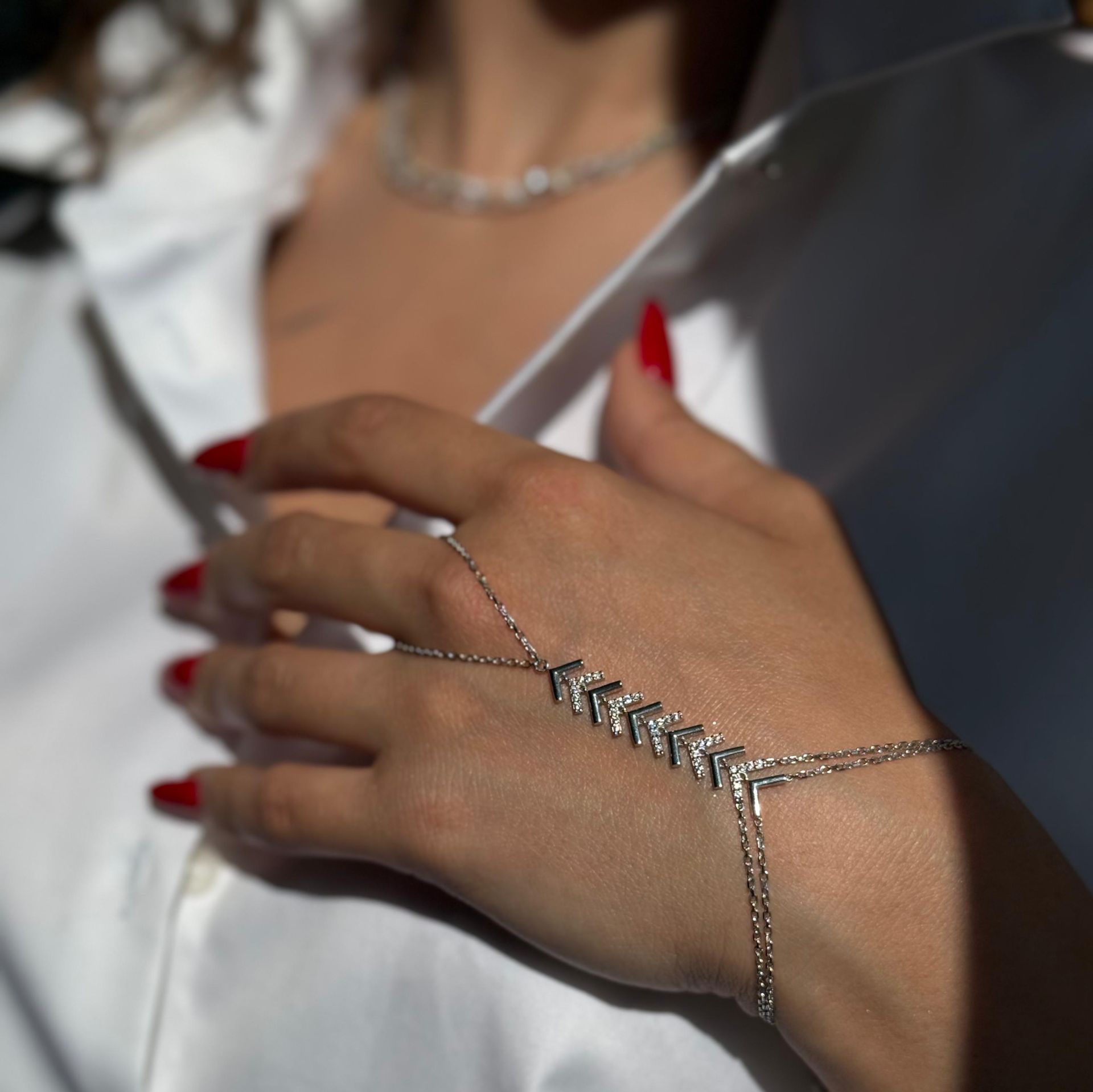 Balık Kılçığı Beyaz Gümüş Şahmeran