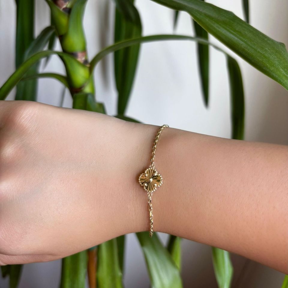 Yonca 14K Altın Bileklik