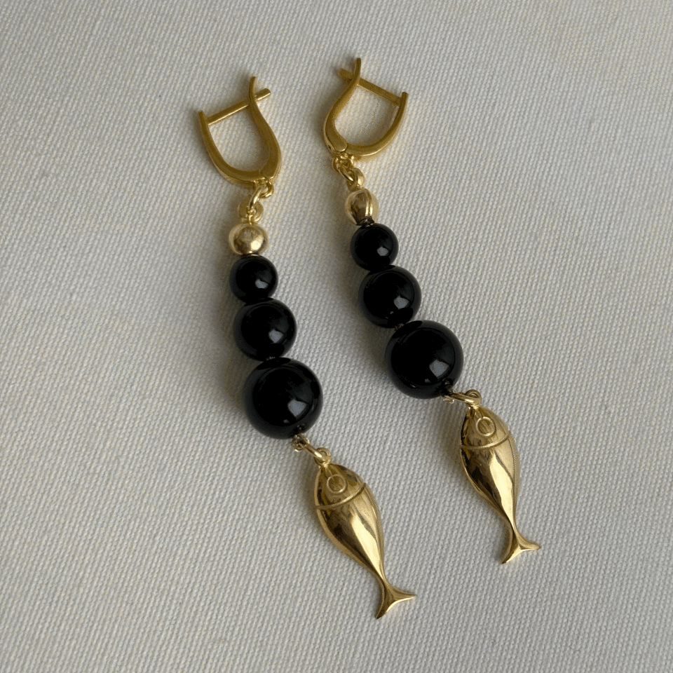 Taşlı Detay Balık Küpe 18K Altın Kaplama