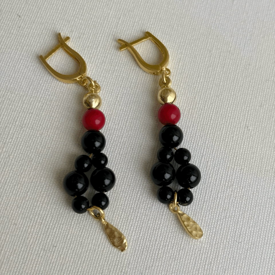 Taşlı Detay Damla Küpe 18K Altın Kaplama