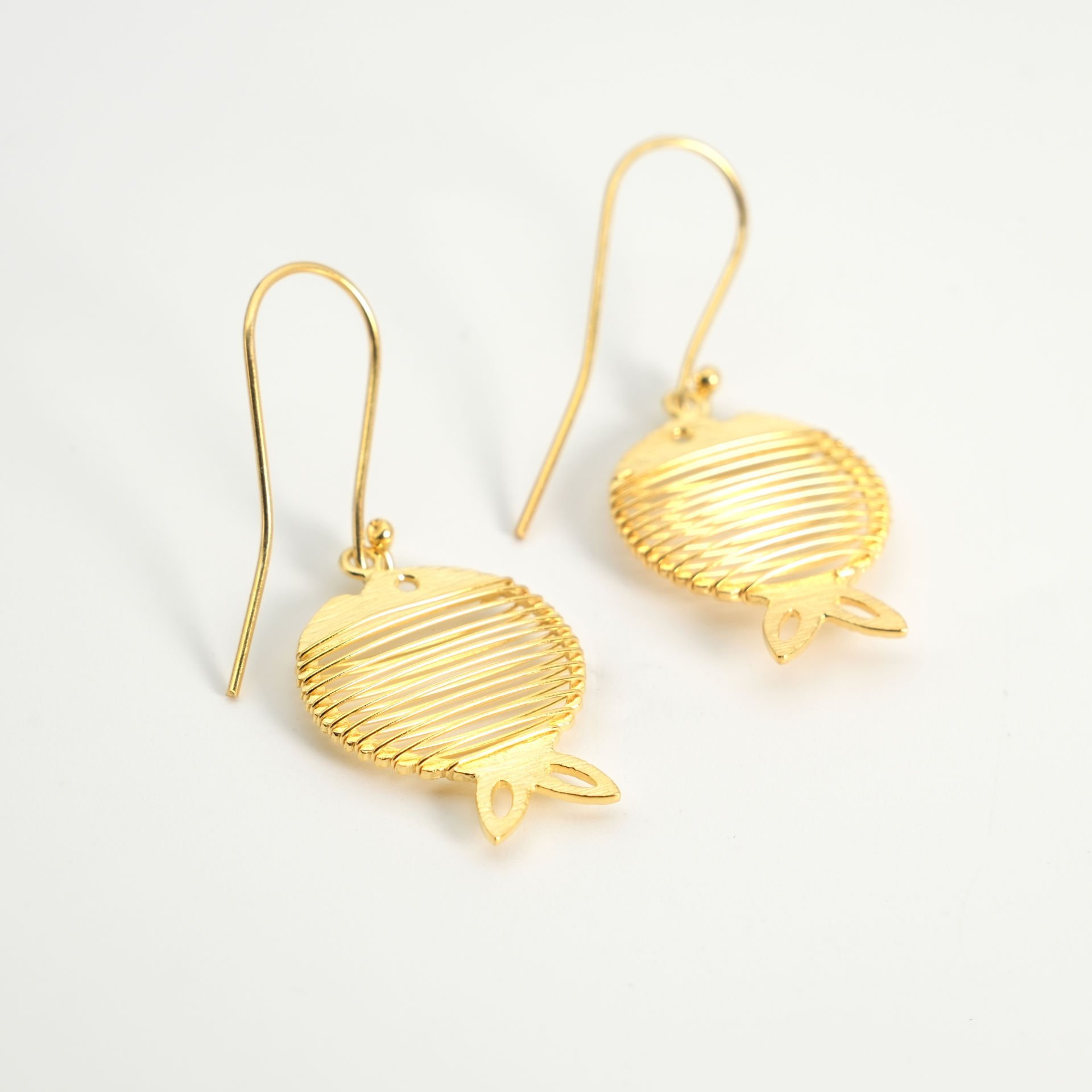 Tel Sarma Altın Kaplama Balık Küpe