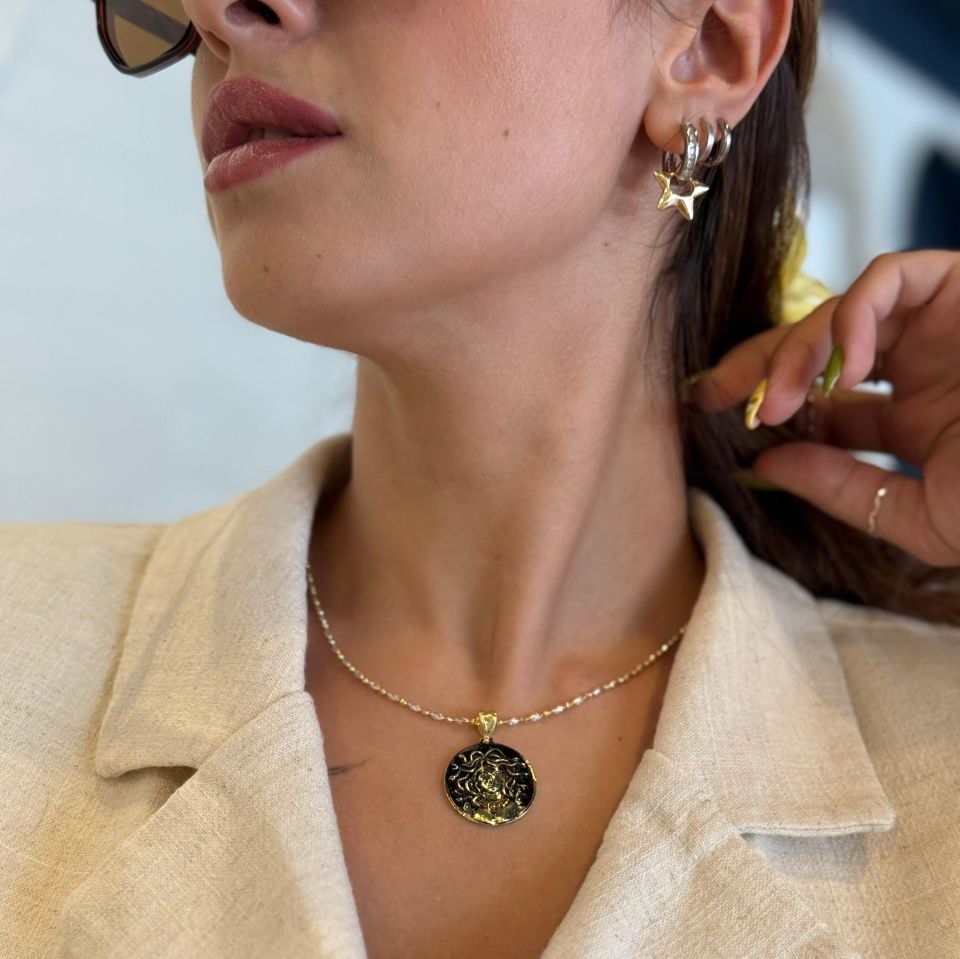 İtalyan Toplu Medusa Kolye