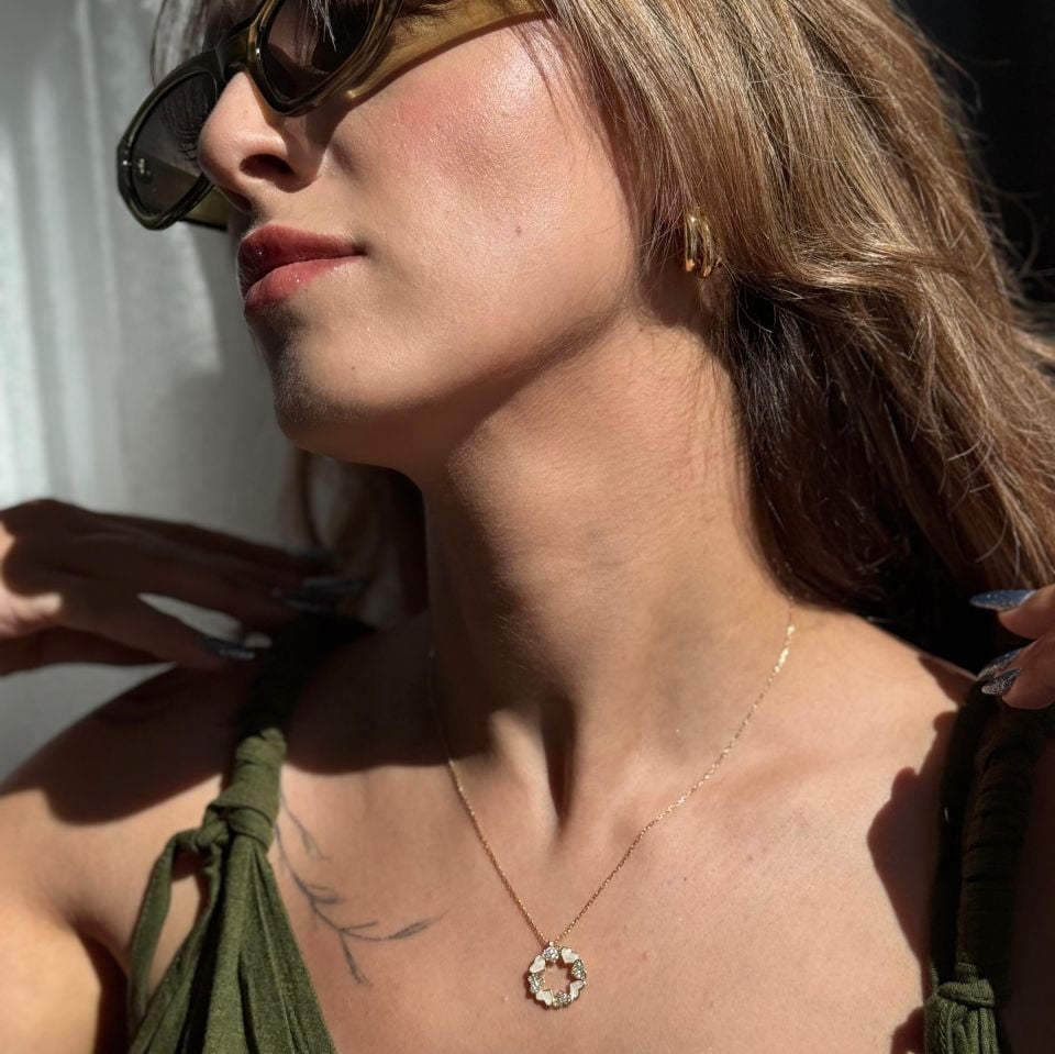 Sedef Heart Circle Kolye