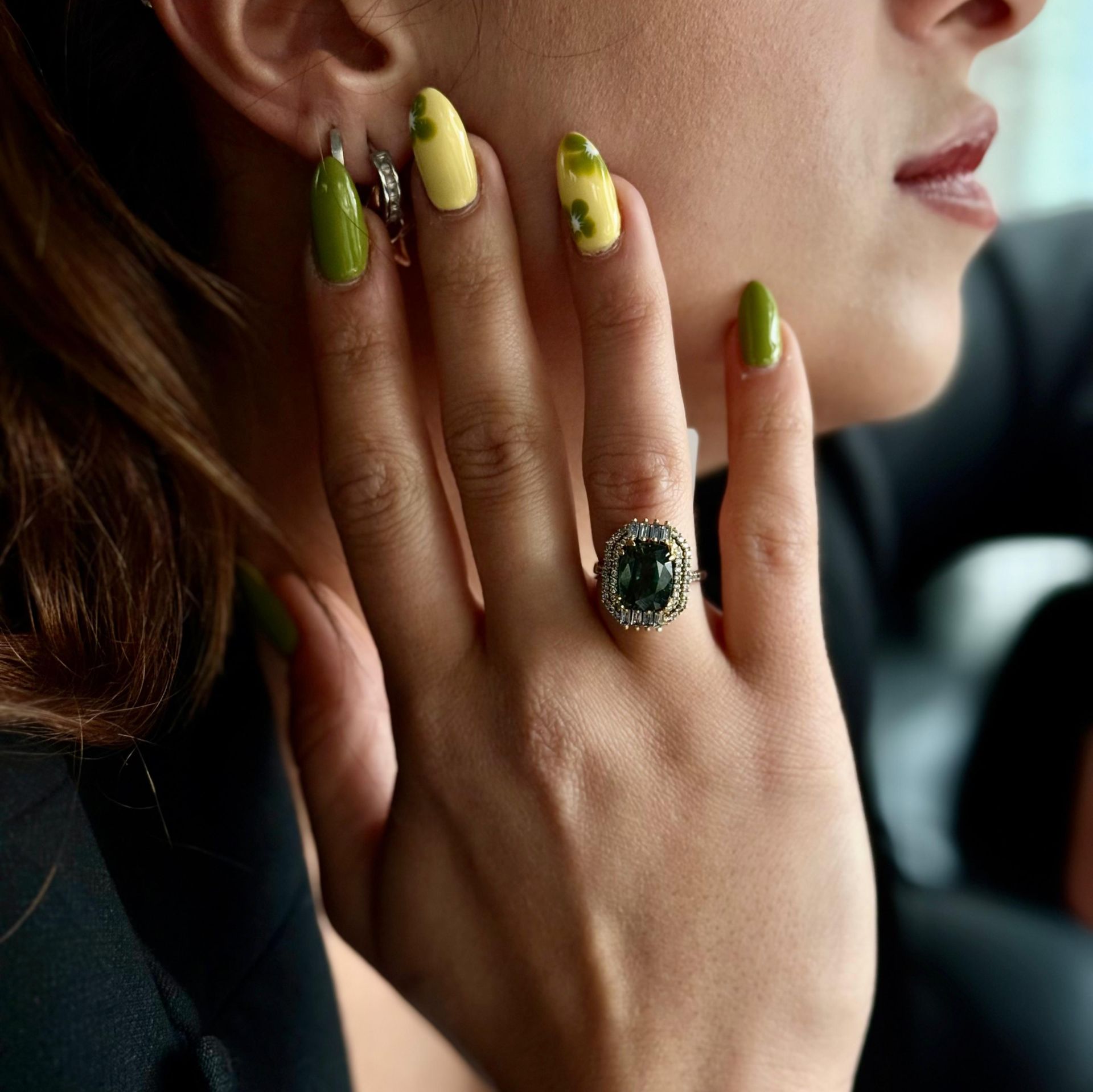 خاتم فضة من الياقوت الأزرق