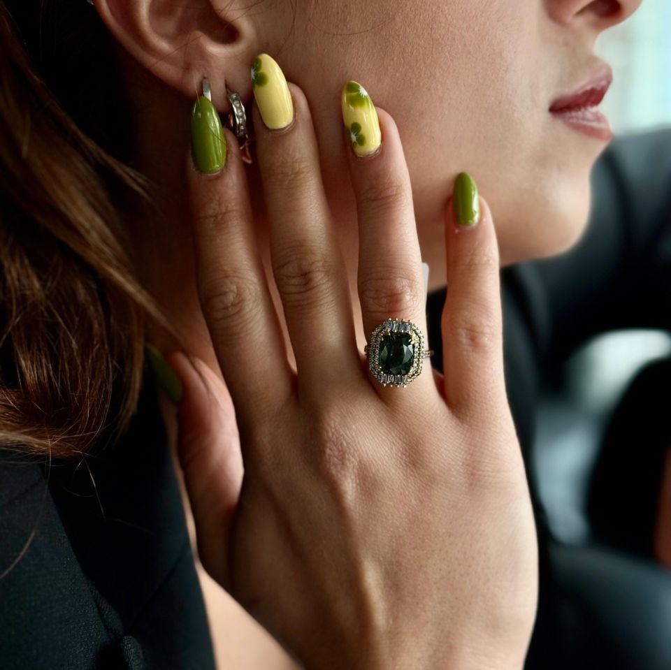 SAPPHIRE BAGUETTE SILVER RING