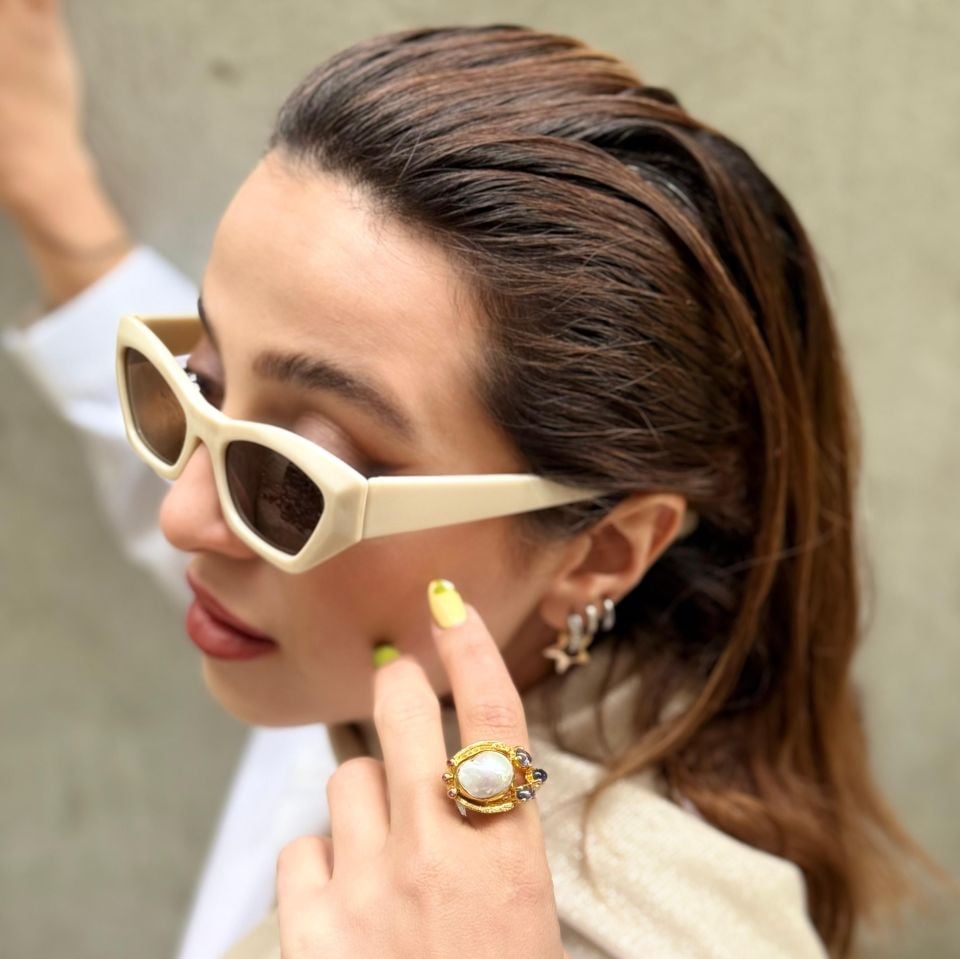 İyolit Ve İnci Taşı Altın Kaplama Gümüş Yüzük