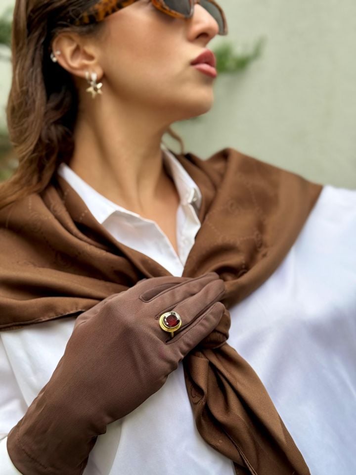 Yakut Taşlı Altın Kaplama Gümüş Yüzük